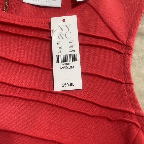 NWT New York& Company Stretch shade of pink Medium - Picture 5 of 5